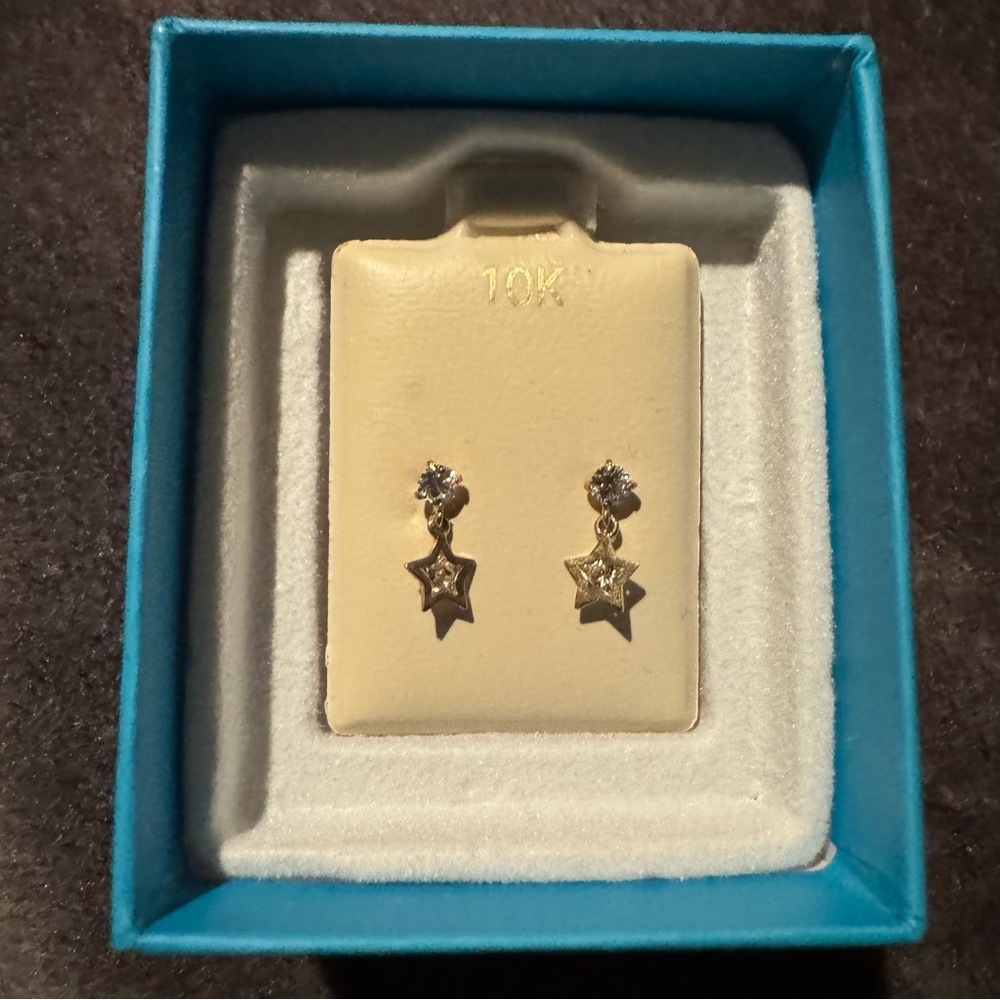 NEW Piercing Pagoda 10K Gold Star Earrings